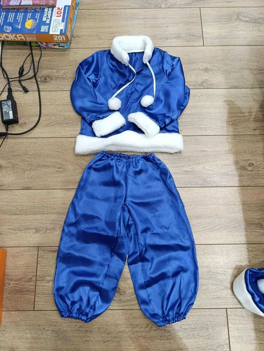 Продам новорічний костюм Миколая