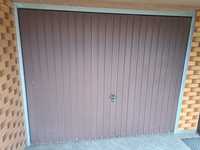 Brama garażowa uchylna ocieplana 250x200 wiśniowski