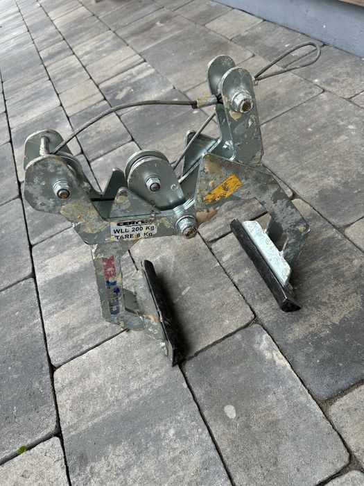 Chwytak brukarski do płyt betonowych,krawężników,obrzeży