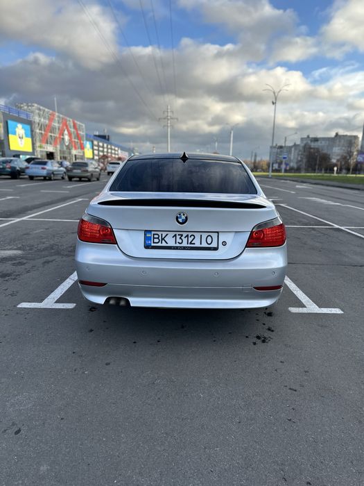 Продам БМВ е60 на m57 d30