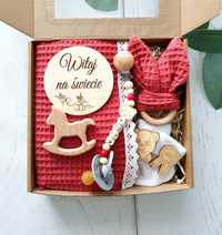 Prezent dla niemowlaka Gift Box Baby dla dziewczynki wafel