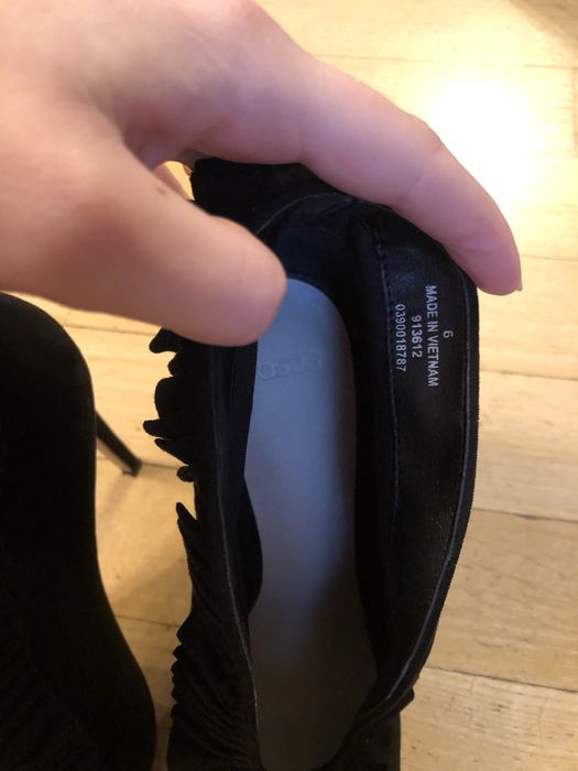 Ботильони черевики 38 розмір