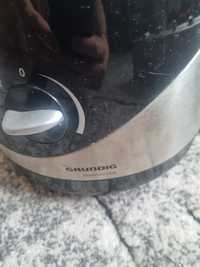 Robot GRUNDIG UM 5040