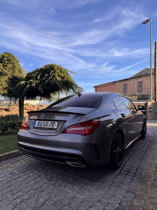 Mercedes-Benz CLA 200d AMG Line