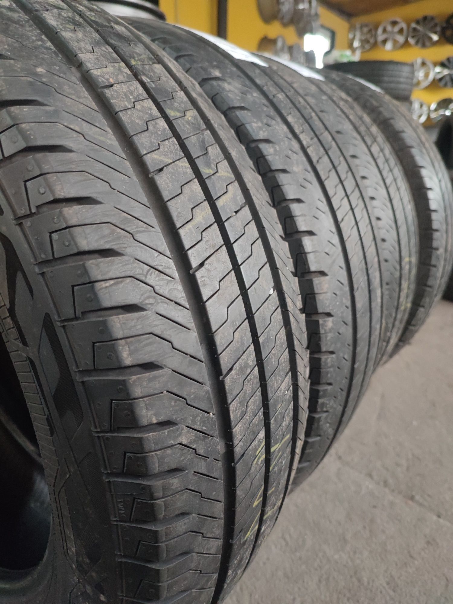 Opony letnie 215/60R17C 109/107T Continental Van Contsct Eco 2020r