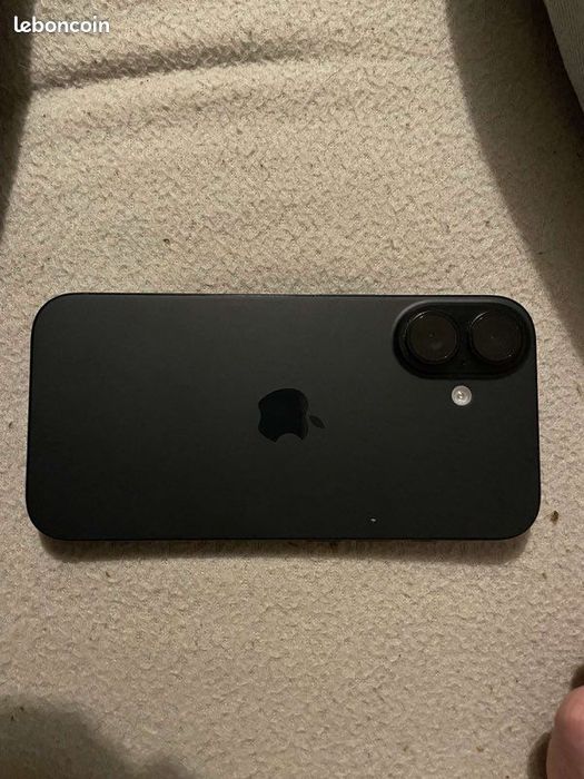 Vende-se este iphone 16