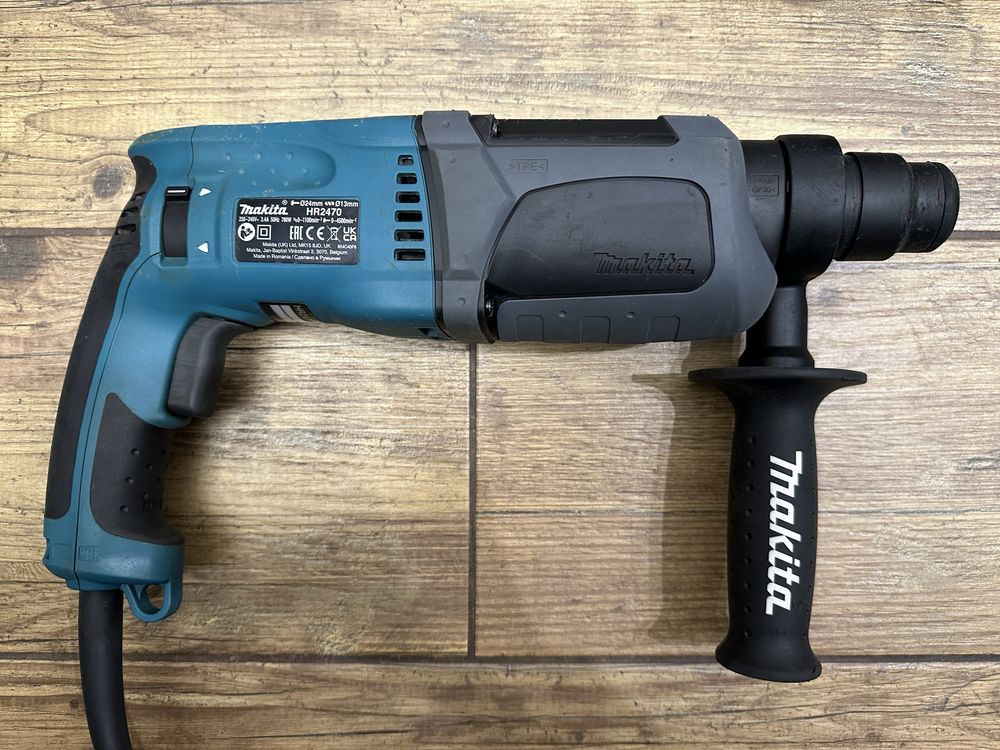 Młotowiertarka SDS+ 780W 2.4J HR2470 Makita