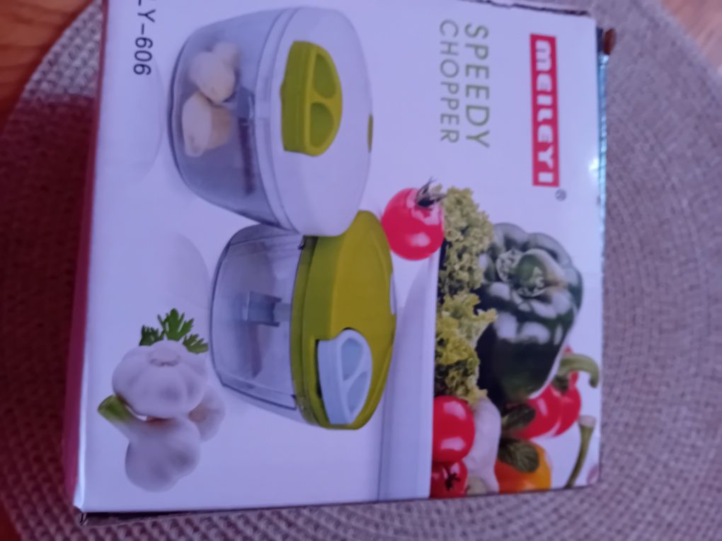 Nowy blender ręczny