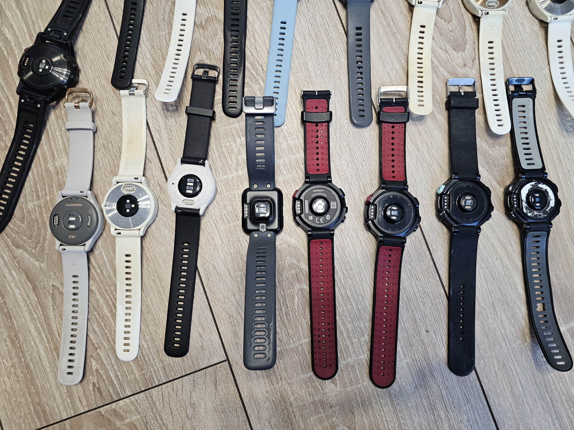 Смарт годинники GARMIN Forerunner 235 46 65 Venu sq 2 Vivoactive Fenix