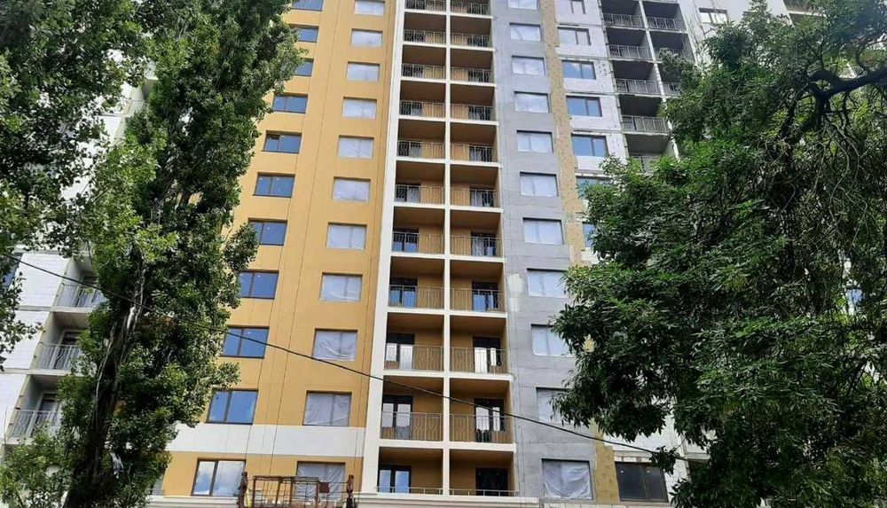 3 - кімнатна квартира з ремонтом у ЖК Одеські Традиціі