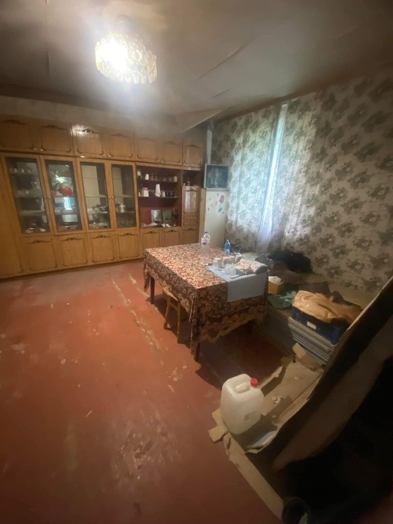Продам окремий будинок, р-н Бровар