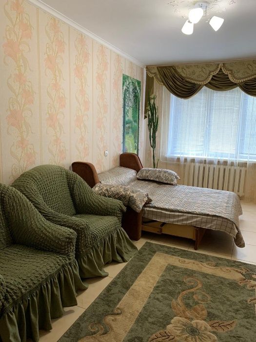 Сдам 3-х ком Квартиру Посуточно в Одессе по Пр Добровольского 131