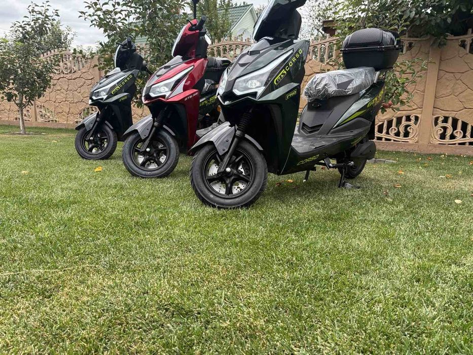 Електроскутер Corso GTS RR Pro 1500W 72V/32Ah батареї ЛІТІЙ-ЗАЛІЗО-ФОС