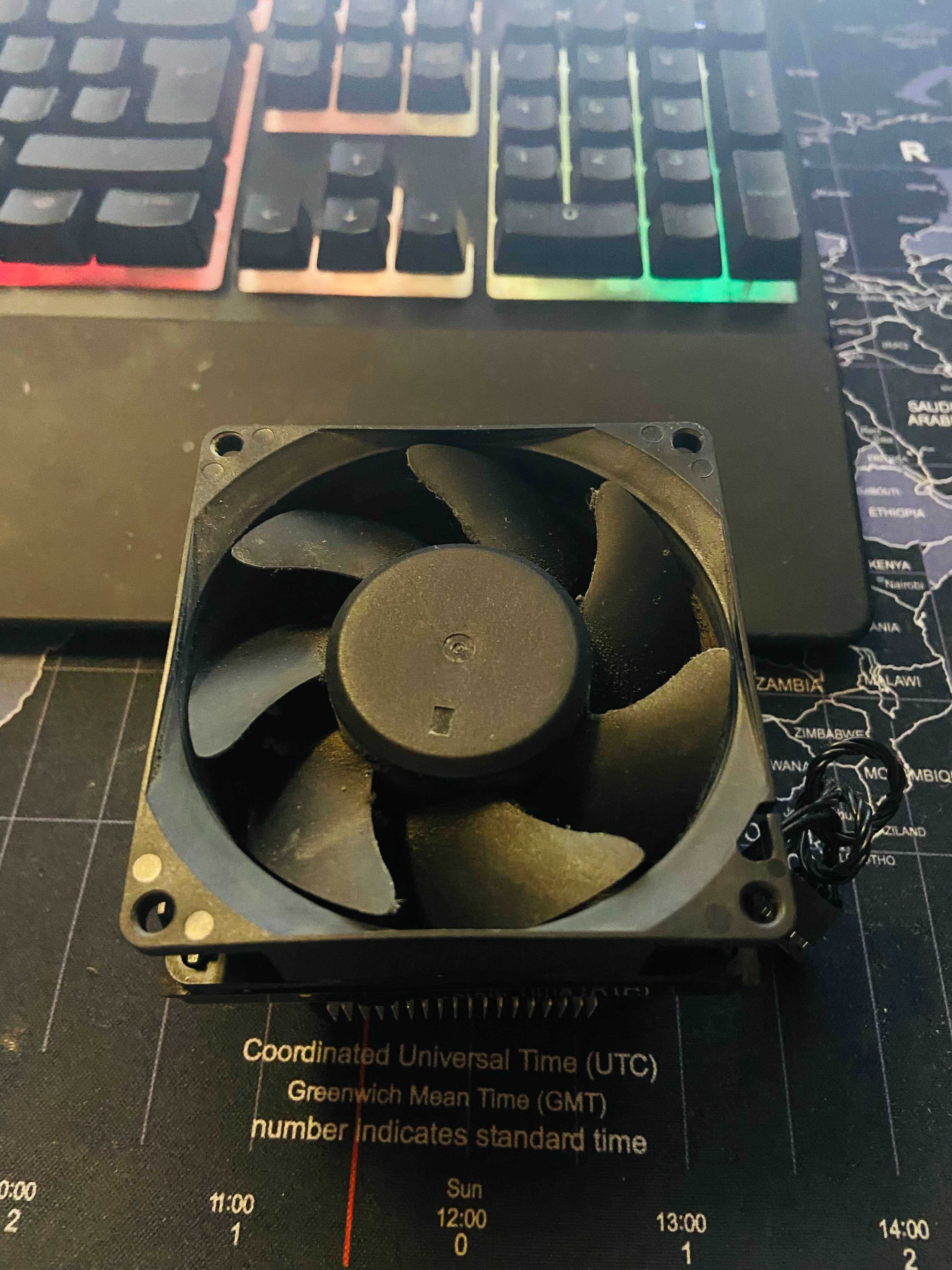 Ryzen 5 3400G + caixa de transporte amd + cooler amd do processador