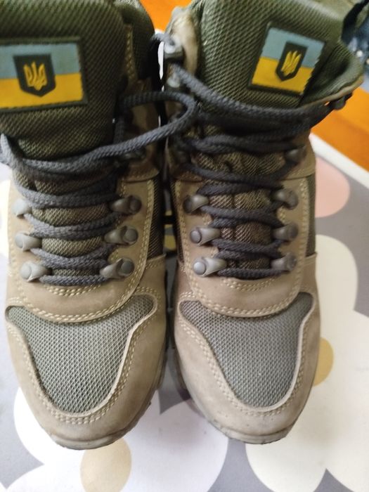 Ботінки 37р Демі