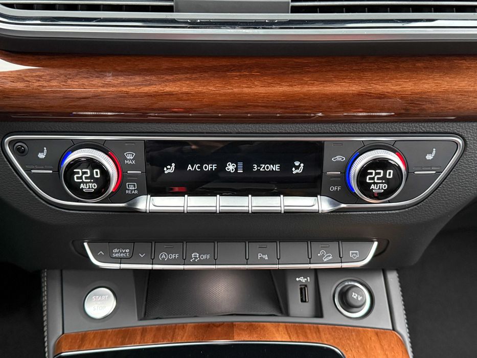 Audi Q5 2024   45 TFSI MHEV S-tronic