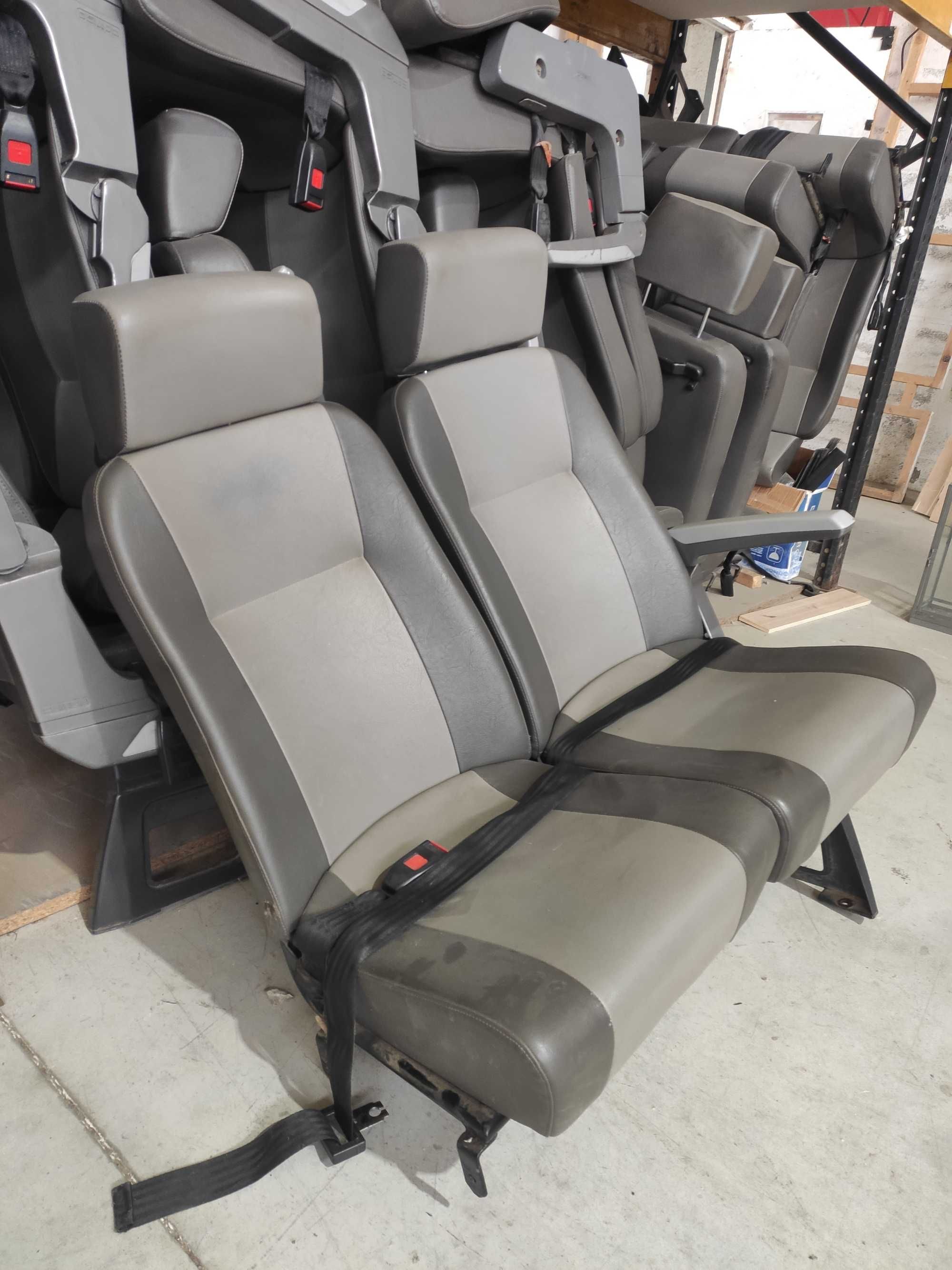 Bancos para Autocarro de 24 lugares