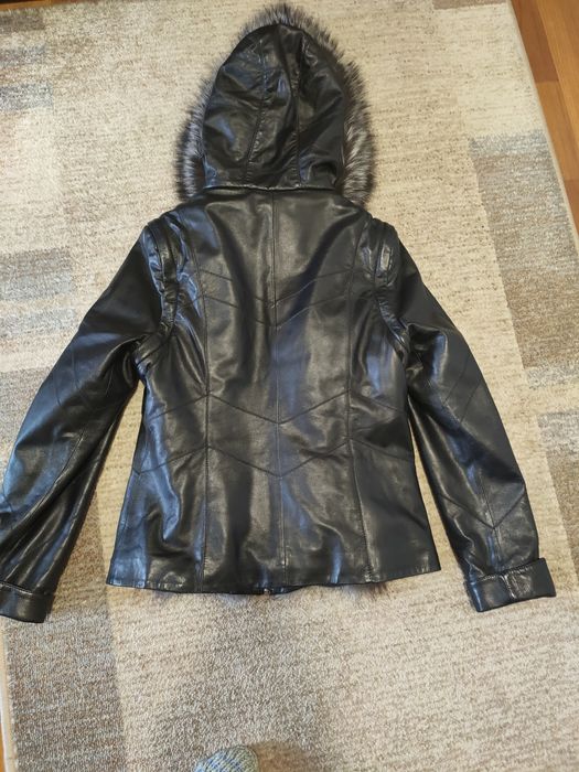 Куртка кожаная М