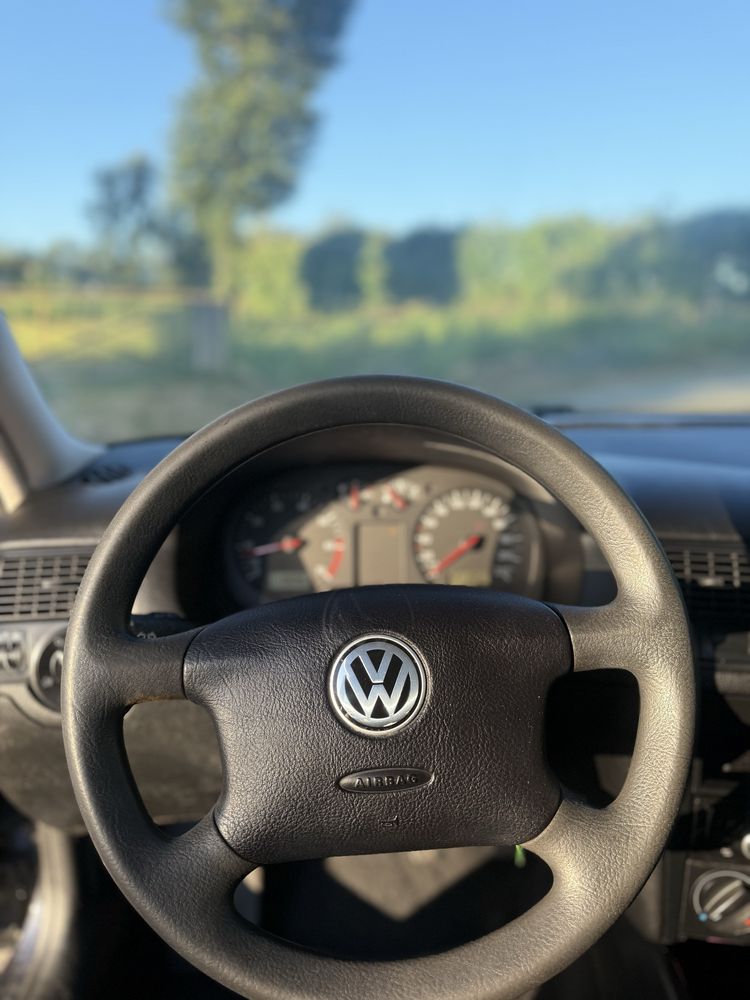 Volkswagen Golf Variant 1.4 Confortline Ano 2000 (Impecavel)