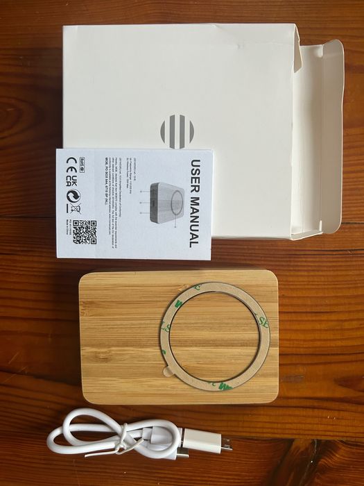 Bezprzewodowa ładowarka magnetyczna 4000mah