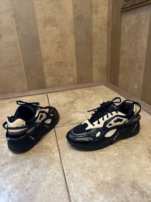 raf Simons cylon 21