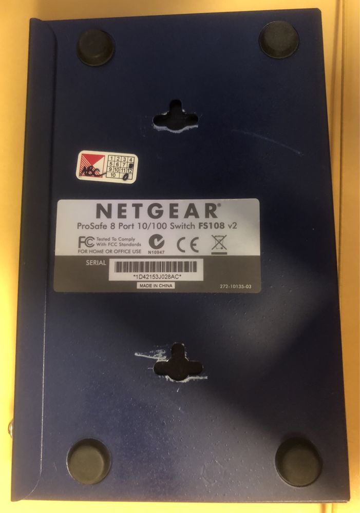 Netgear 8p FS108 switch przełącznik 8x10/100Mbit