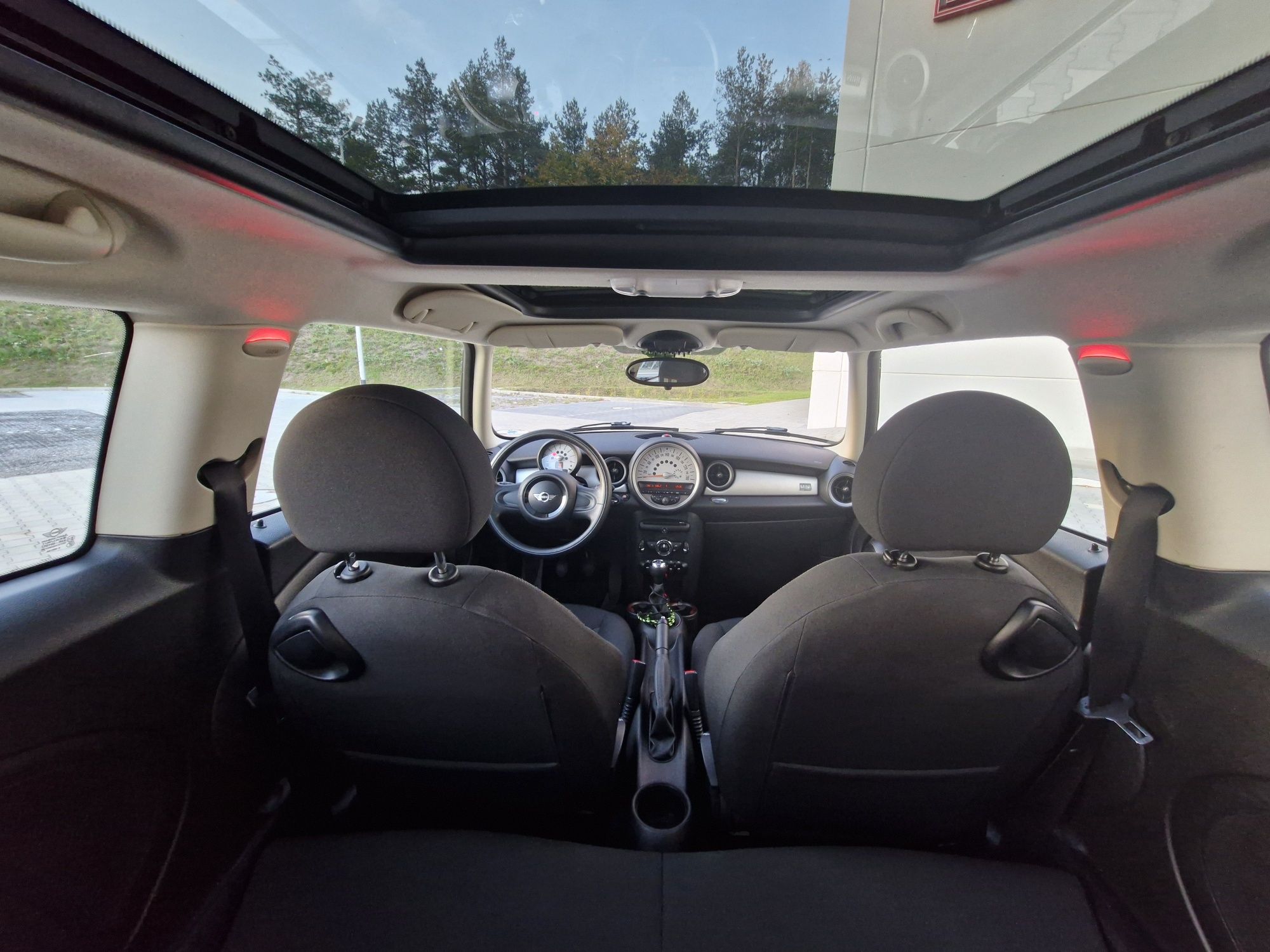Piękny MINI Cooper Orginal / Pełen raport !!!