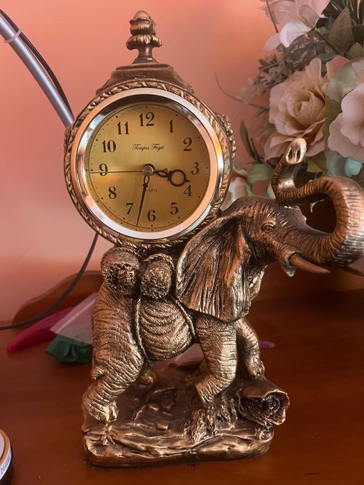 Zegar kominkowy figurka słoń