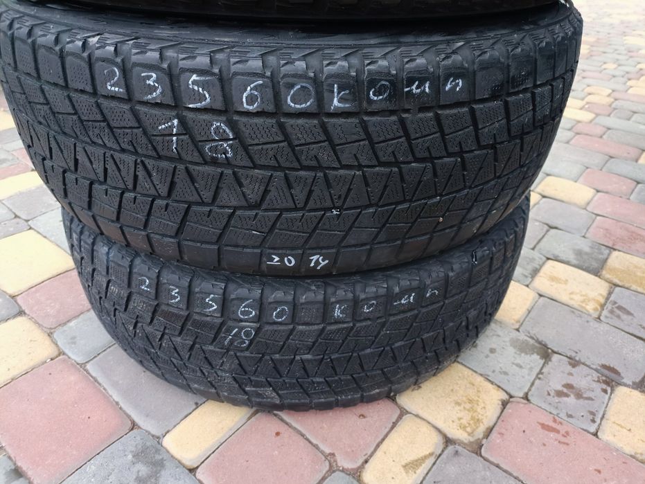 Bridgestone 235*60 р18 XL комплект зимової гуми