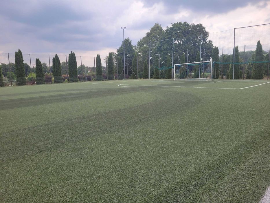 Oddam za darmo trawę sztuczną - syntetyczną w małych kawałkach