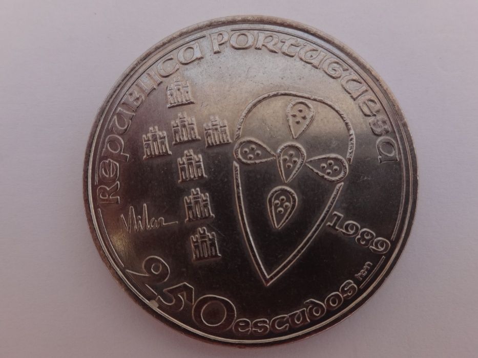 Moedas de 50 e 250 escudos Comemorativas