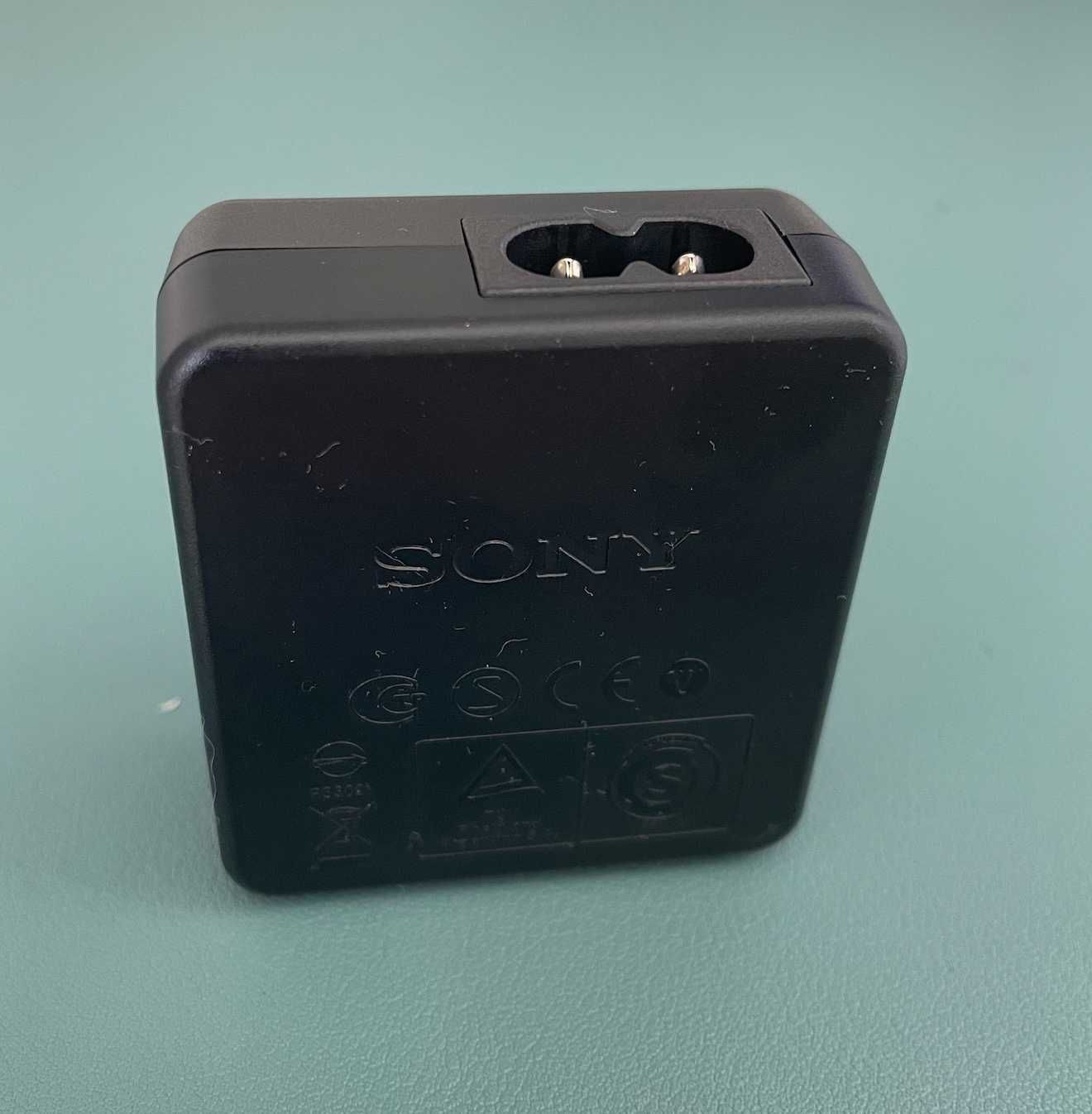 Adaptador USB para câmera Sony - Ref: AC-UB10 - Lisboa