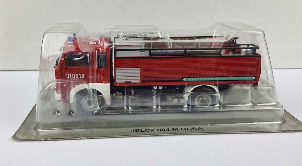 Model 1:43 JELCZ 004 M GCBA straż Kultowe Ciężarówki z epoki PRL