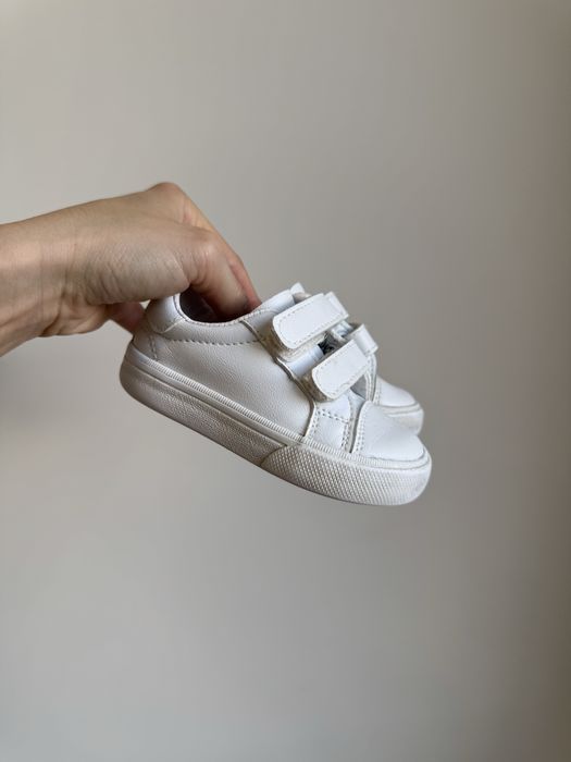 Лот дитячого взуття 19-22 розміру