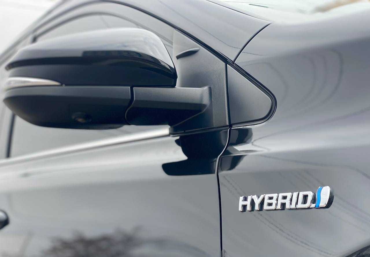Toyota RAV4 2018 HYBRID E-AWD Dynamic