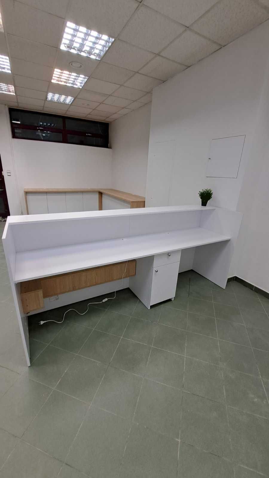 lada recepcyjna z led podświetlenie
