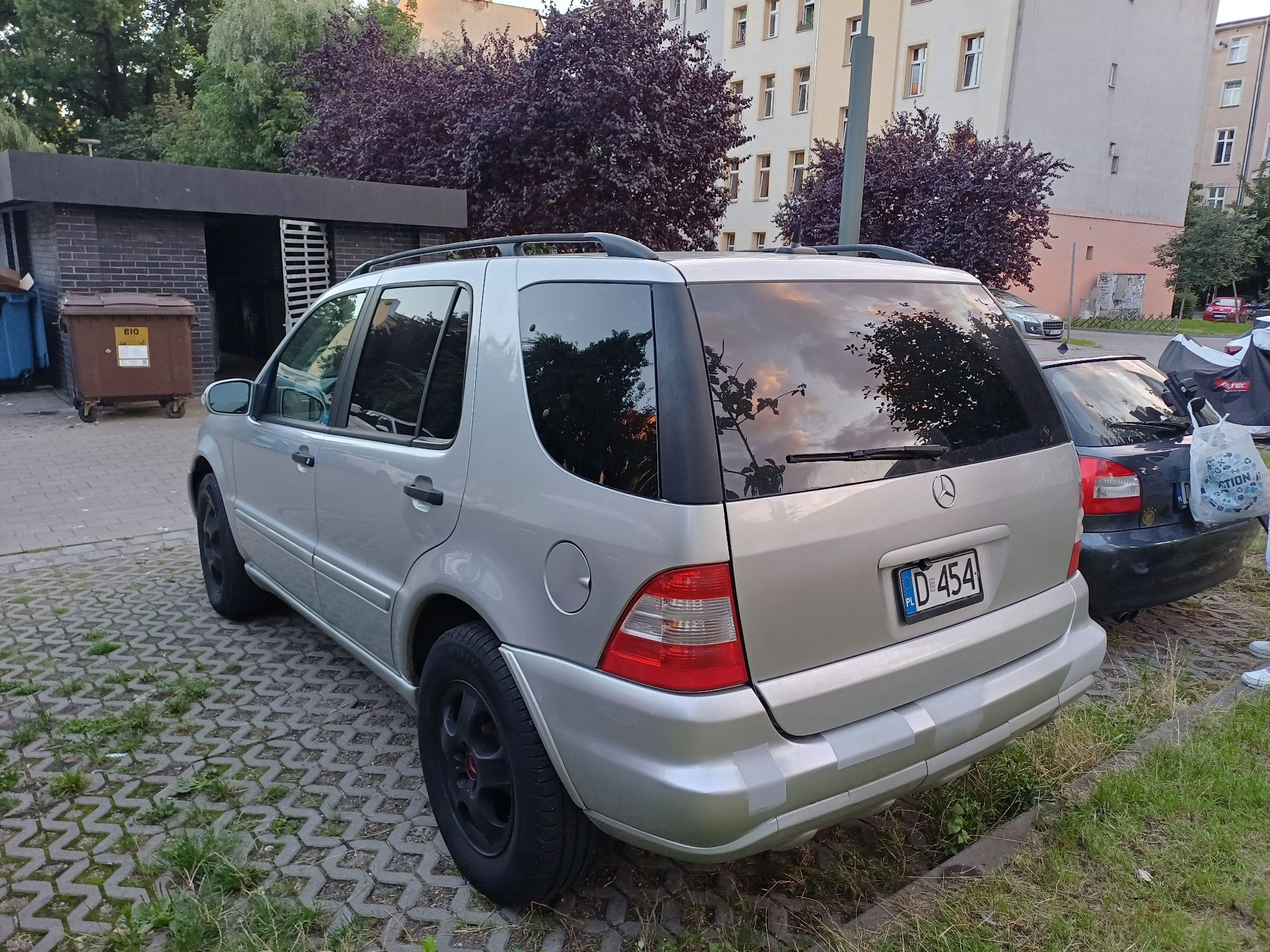 Sprzedam samochód ML 350