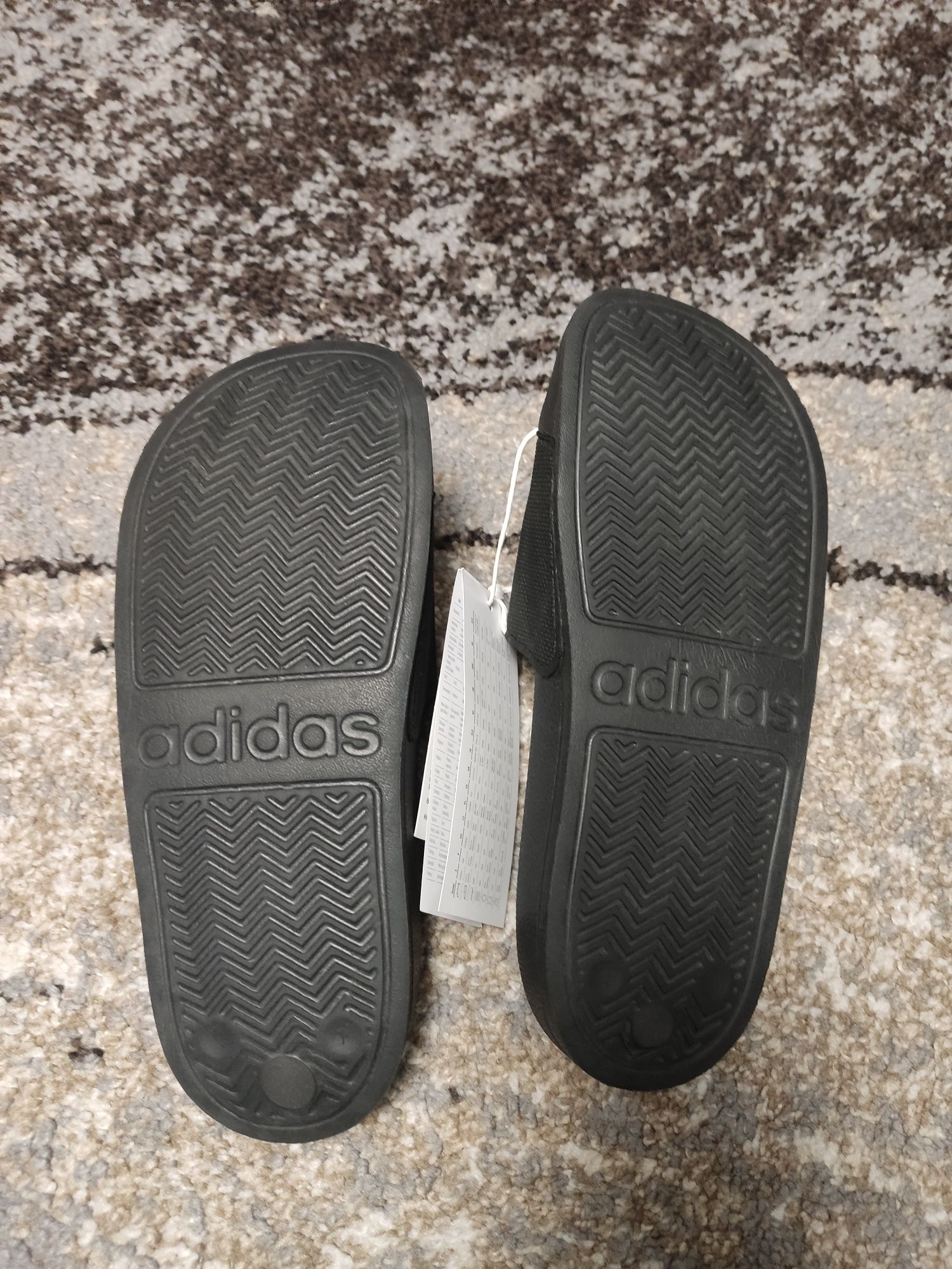 Klapki Adidas nowe