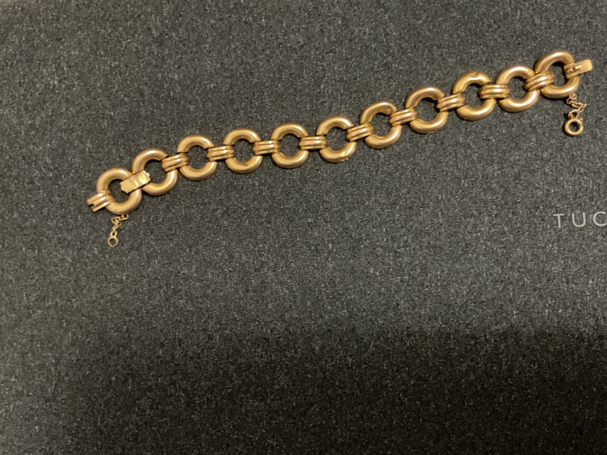 Pulseira em elos