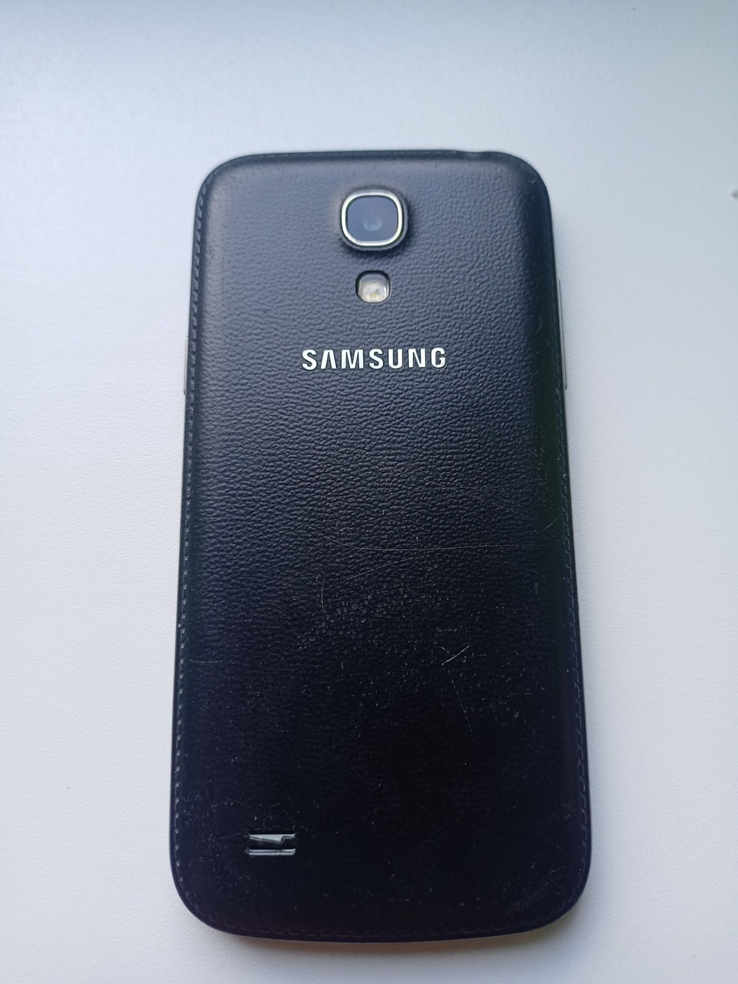 Samsung S4 mini z androidem 10!!!