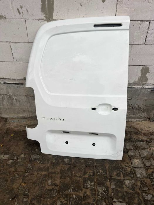 Двері ліві задня Citroen Berlingo 4 Rifter Partner Combo Proace Doblo