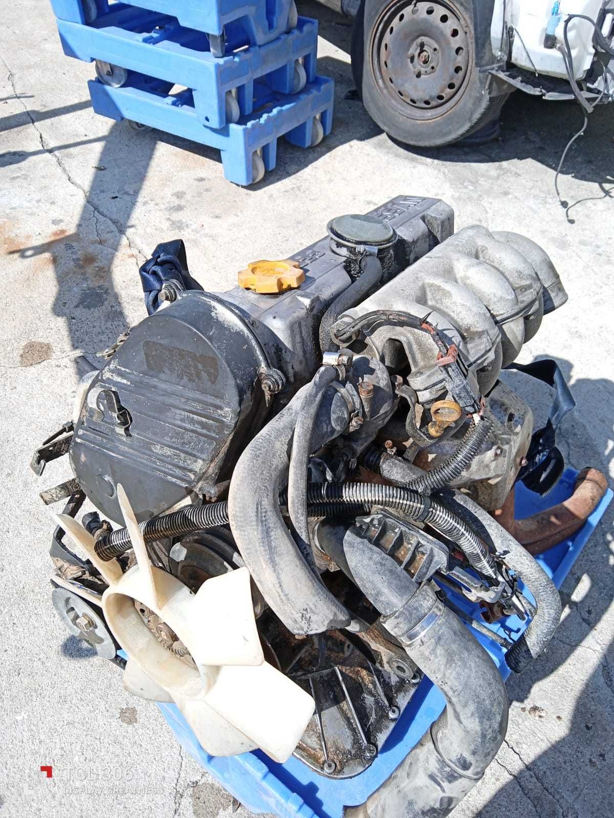 Motor Nissan Vanette 2.3D de 1994 a 2001 com 75 CV