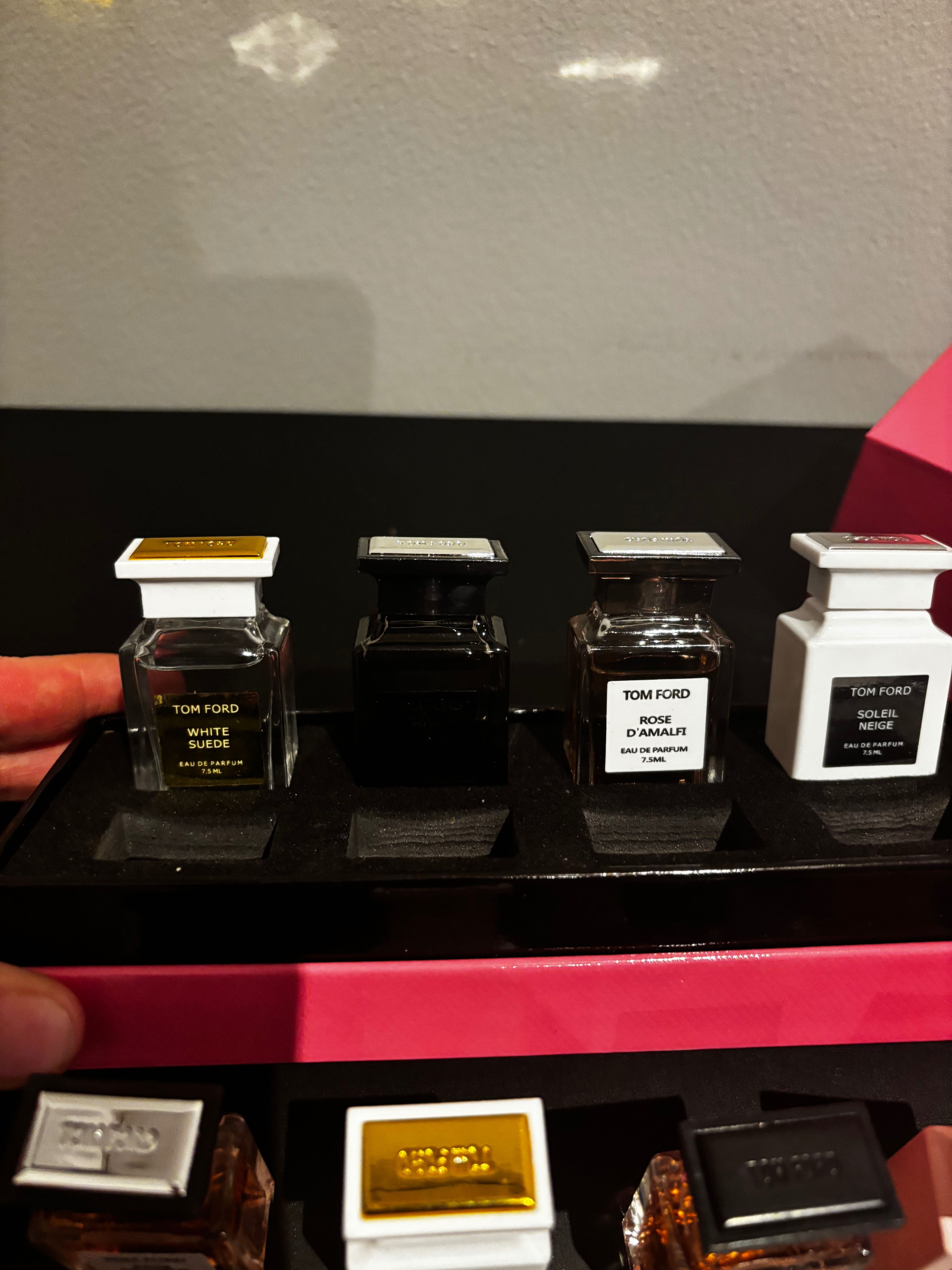 Conjunto de perfumes