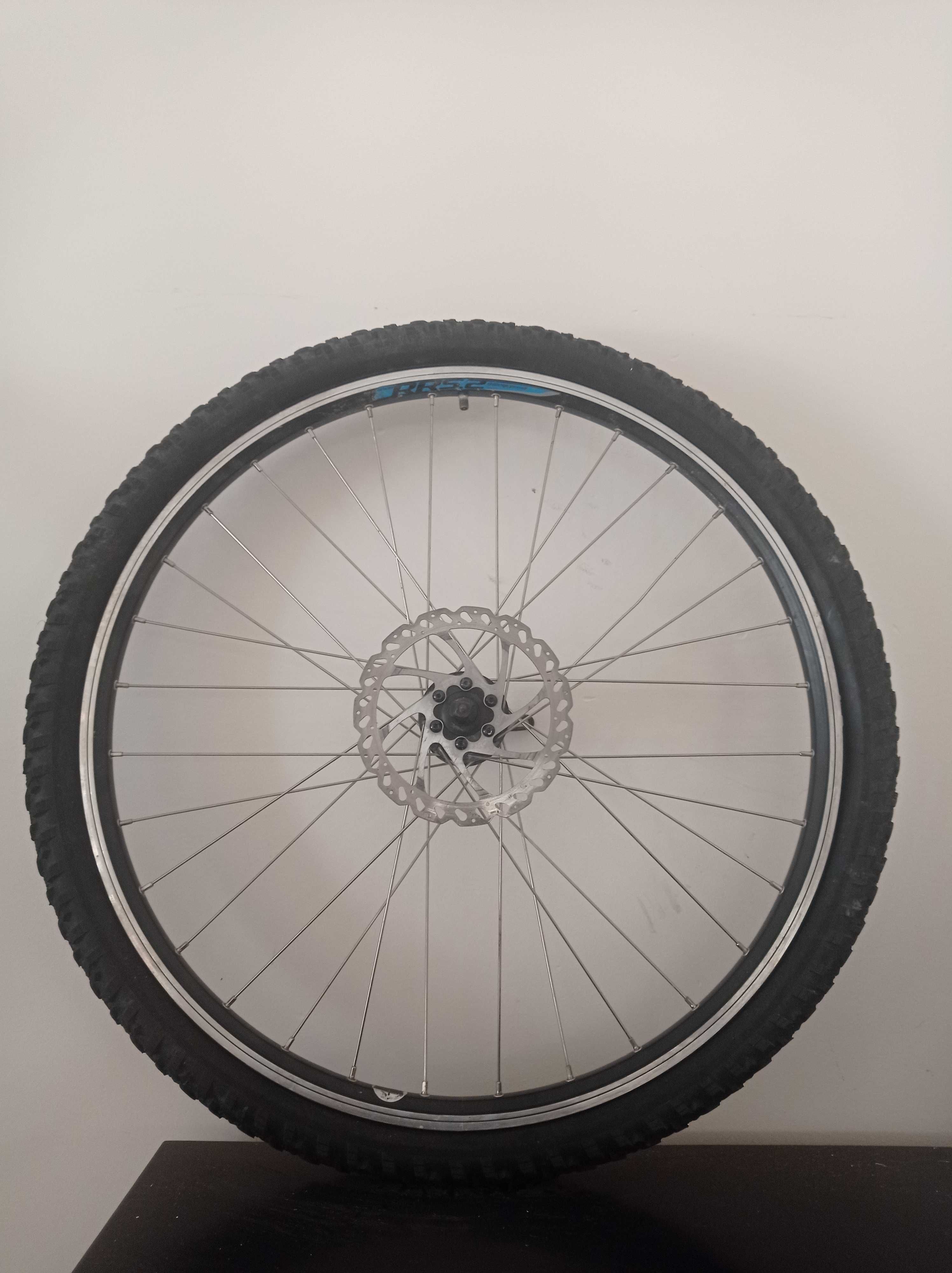Vendo roda bicicleta com disco de travão