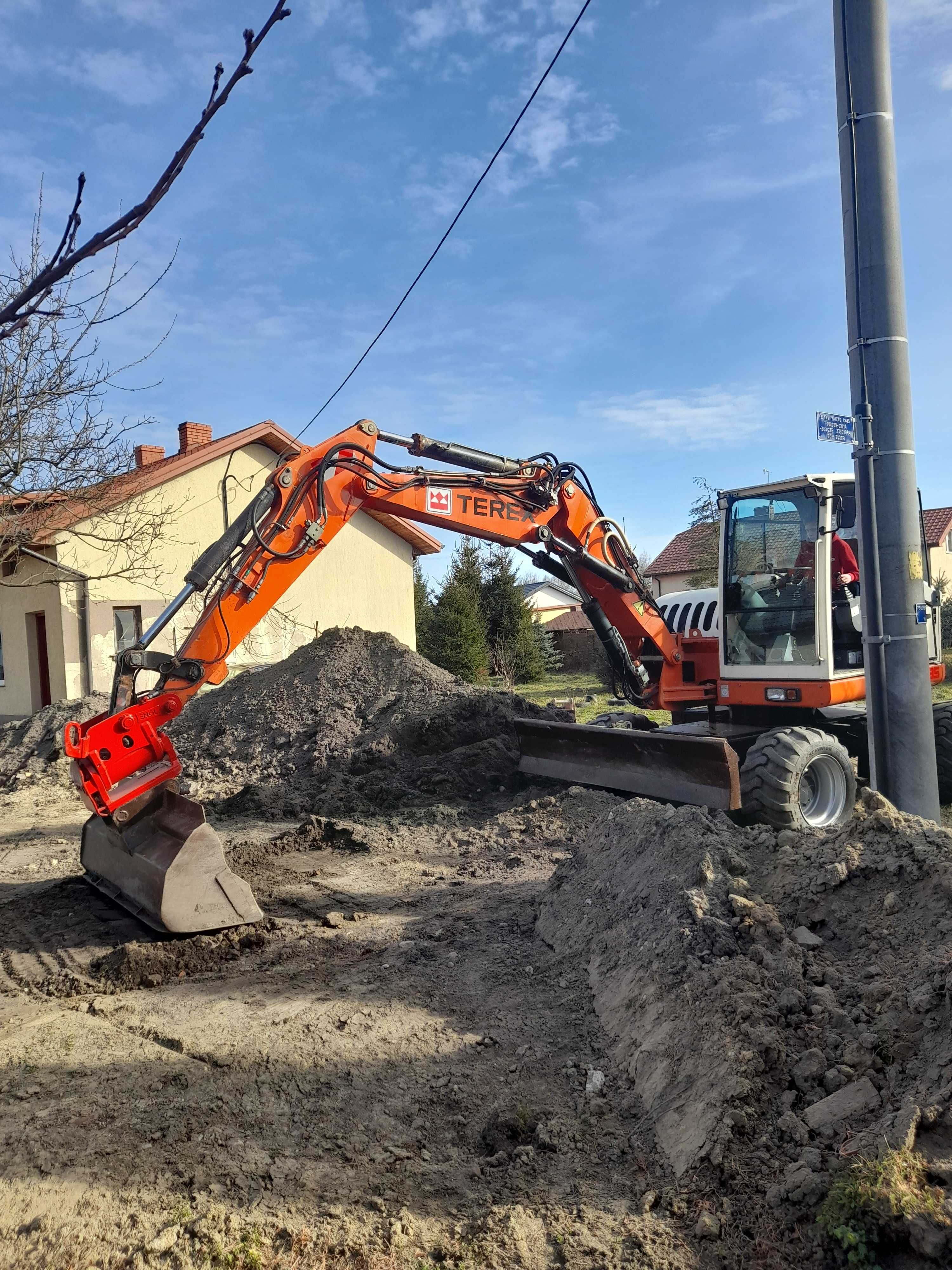 Uslugi koparką Terex