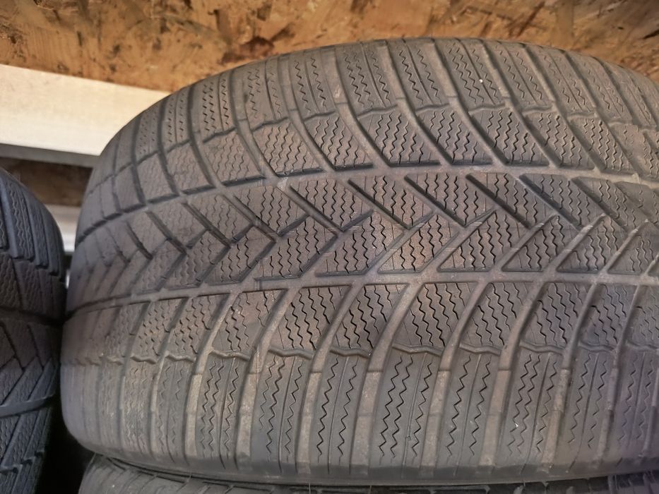 Opony zimowe Bridgestone  265/40R21