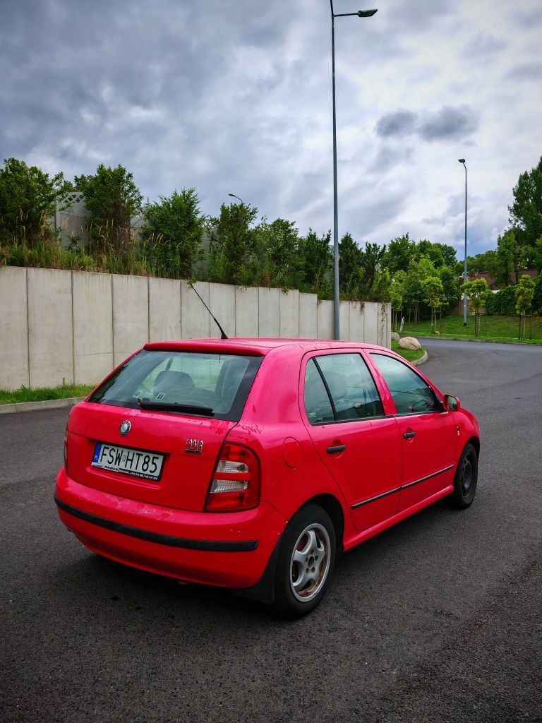 Skoda Fabia 1.4 - super auto w pełni sprawne.