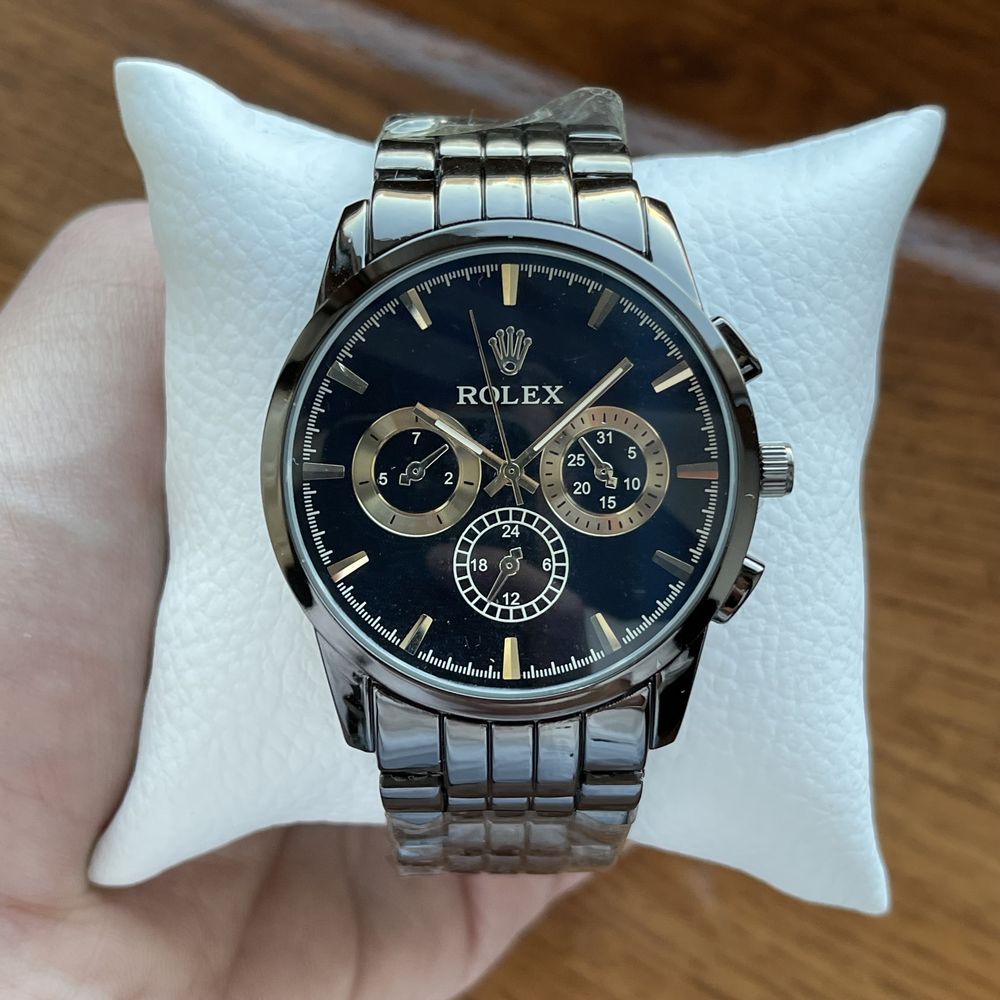Чоловічий годинник Rolex на браслеті чорного кольору