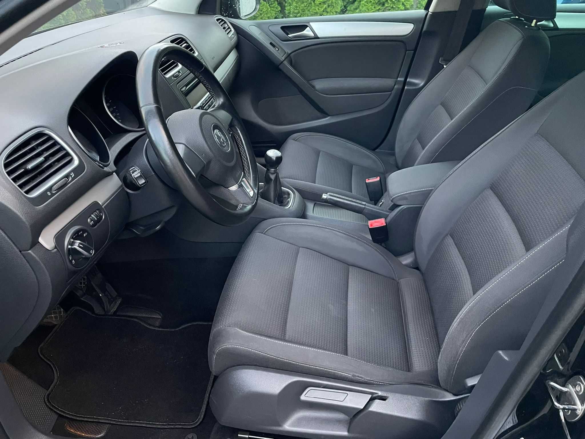 VW Golf VI -1.6 TDI -HB -5d -TEAM -Jedyne 156 t.km -Koszt Rej.160 zł!
