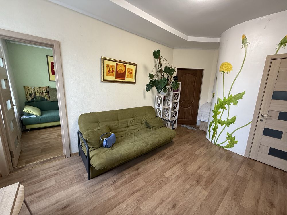Продам квартиру , проспект Героев Харькова, 46